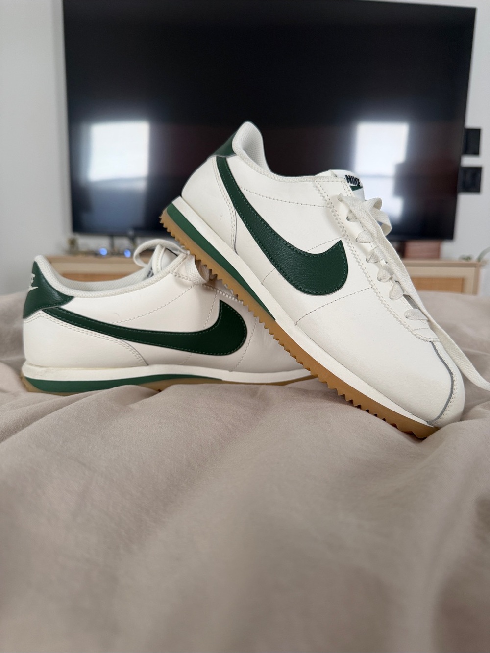 Nike Wmns Cortez 'Sail Fir Gum'